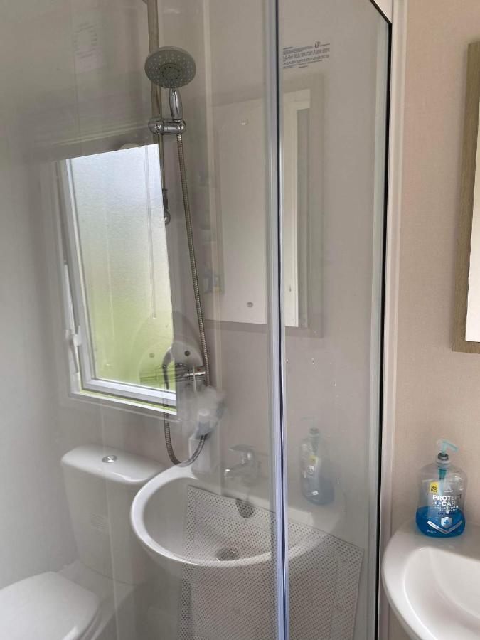 32 Elm Walk Otel Whitley Bay Dış mekan fotoğraf